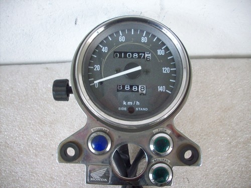 Original speedometer with