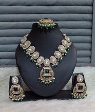 Elegant Kundan Choker Necklace