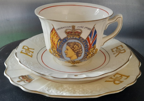 Vintage myott 1953 queen - myott,