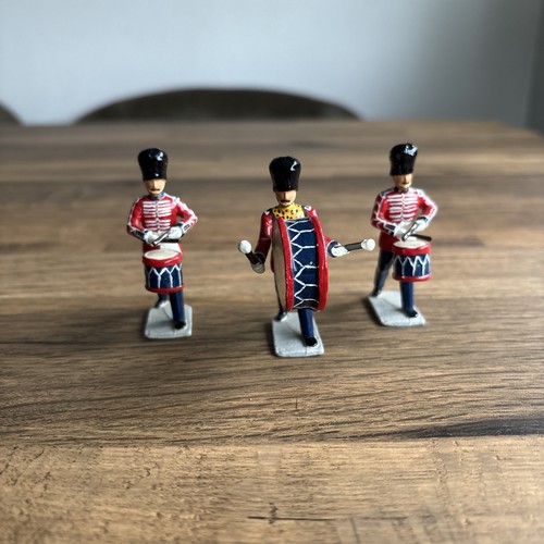 Grenadier guards ceremonial - grenadier,