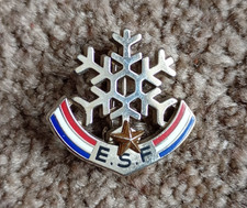 ESF One Star Enamel Pin Badge - Retro Snowflake French Ski School