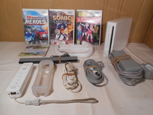 Nintendo wii console - wii, white