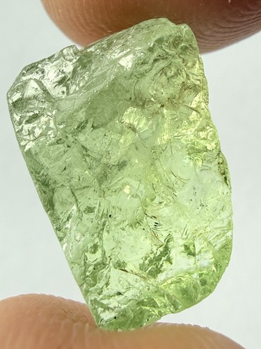 9ct natural tsavorite - 16.9ct, tsavorite/