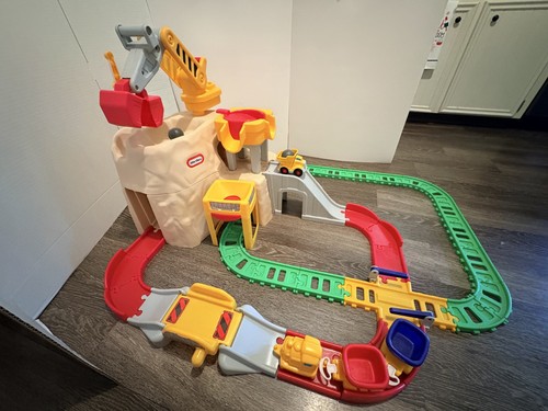 Little tikes big adventure - big,