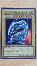  Blue-Eyes White Dragon -