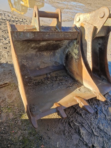 3ft bucket suit - bucket,