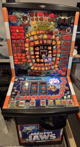 Jackpot jaws 100 - jackpot,