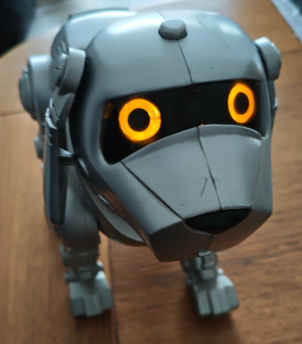 Teknno teksta robotic - teksta,