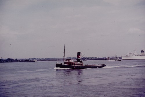 Shipping boat 35mm original - boat,
