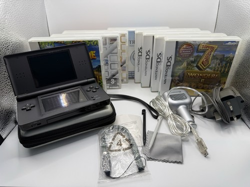 Nintendo lite black bundle - nintendo,
