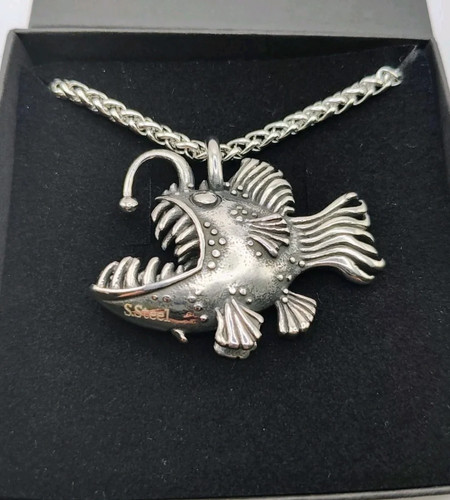 Piranha angler fish gothic - piranha,