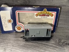 OO gauge Bachmann 33-801 - BR