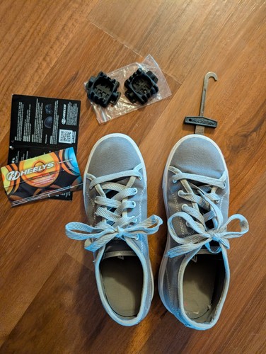 Heelys gray wheeled - x2, &