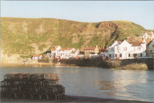 Yorkshire postcard staithes - yorkshire,