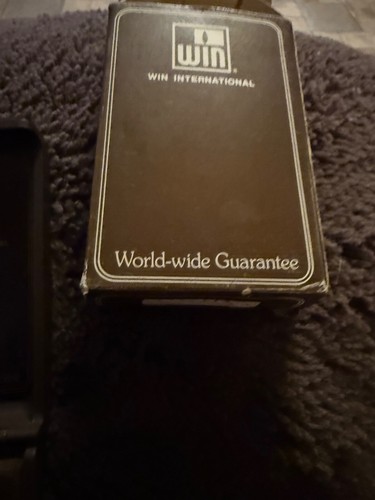 Win vintage lighter gold - gold, still
