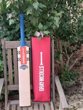 Gray Nicolls Stratos 1.0 Pro Performance Cricket Bat 2lb 8 1/2oz RRP£600