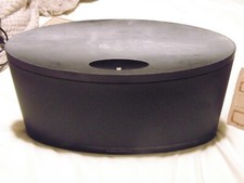 B&W Z2 Wireless Speaker Music System Air Play iPhone Zeppelin Apple + RC used