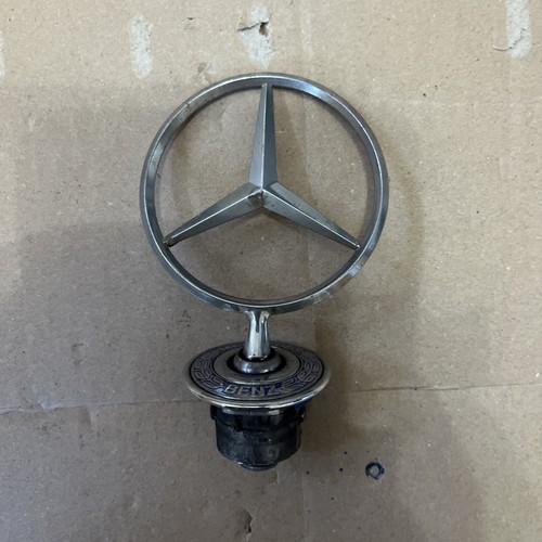 Mercedes benz bonnet raised - mercedes,