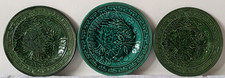 Green Wedgewood-style Majolica vine leaf plates - 3 plates in good condition