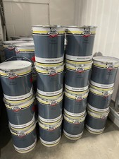 black tarmac driveway paint tarmac sealer 20ltr drivemaster (hard wearing)