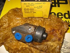 NEW L/H LOCKHEED FRONT WHEEL