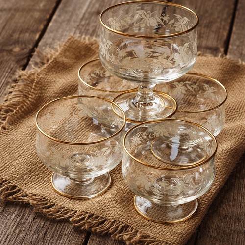 Title vintage gilt rim - title:,