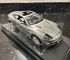 Aston Martin V12 Vanquish  007