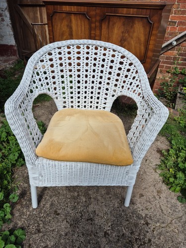 White wicker tub armchair - tub,