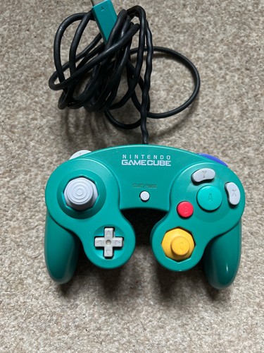 Official nintendo gamecube - nintendo,