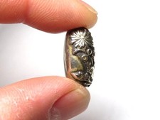 Japan Antique chrysanthemum