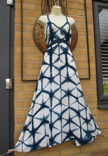 Monsoon beach size - 20, 22