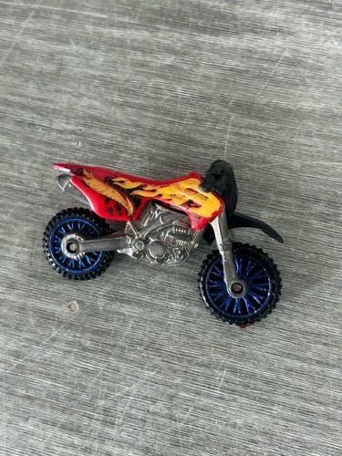 Hot wheels wastelander dirt - hot,