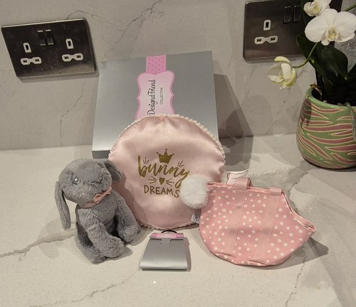 Design friend bunny dreams - design, a