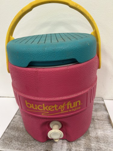 Vintage igloo bucket - igloo, fun