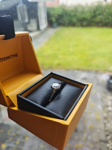Goldsmiths platinum 00ct - platinum, 1.00ct