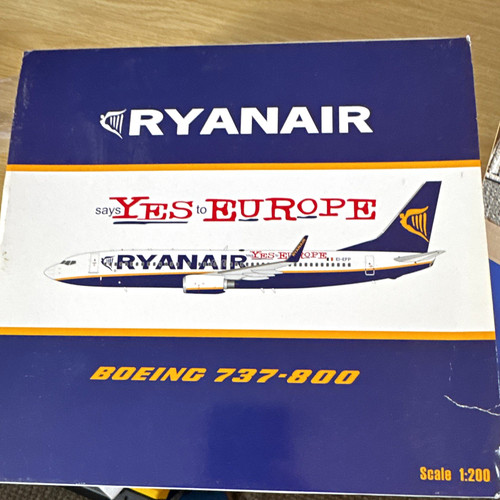 Ryanair boeing 737 800 - ryanair,