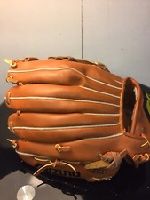 USED Kids Mizuno Vintage Retro  Left Handed Professional Model Baseball Glove