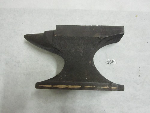 Antique anvil no - 11,