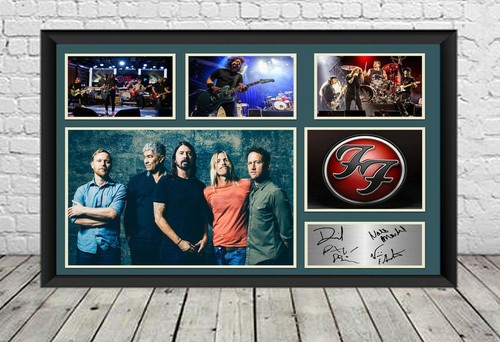 Foo fighters signed photo - foo,