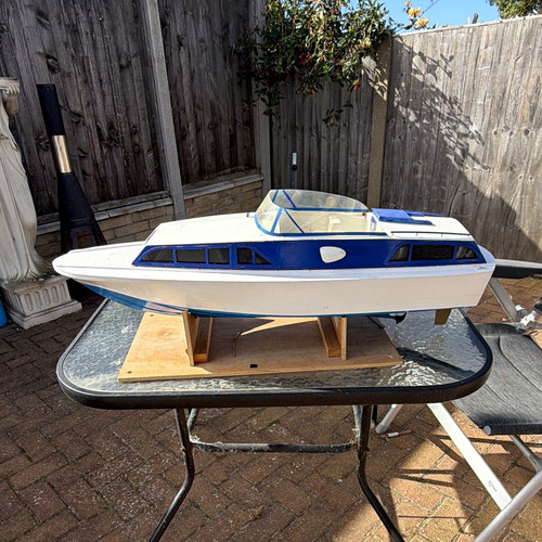 Huntsman radio control boat - huntsman,