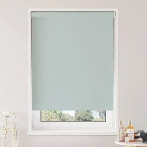 Duck egg 100 blackout roller - blackout,