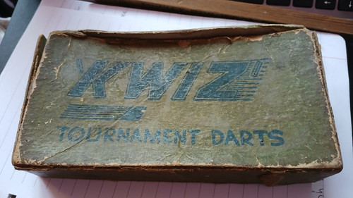 Vintage 1940s 50s darts with - darts,