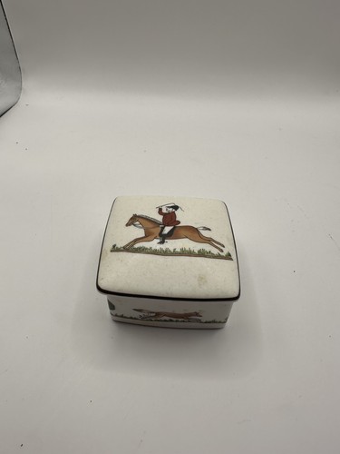 Wedgwood hunting scenes - wedgwood,