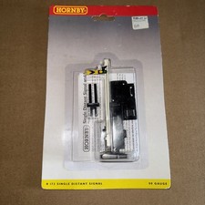 Hornby R172  OO Gauge Single