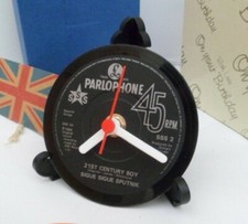 SIGUE SIGUE SPUTNIK CLOCK Vinyl Record Desk Table Top Clock Hit Single Size 4"