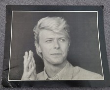 DAVID BOWIE OVERSIZED PROMO POSTER CARD