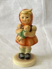 Vintage Goebel Hummel "Girl