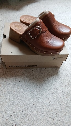 Clarks brown leather - clarks, clogs