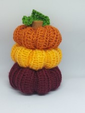 Small Knitted Pumpkin Stack, Handmade, Real Cinnamon Stick, autumn decoration, 
