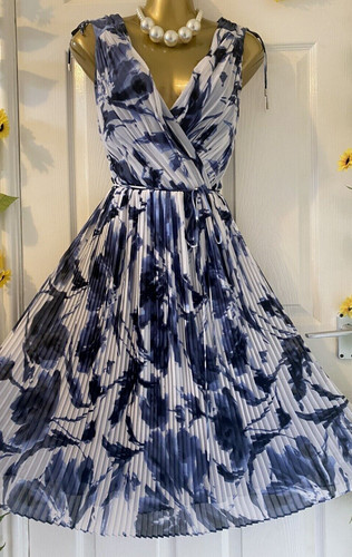 Monsoon avondale pleated - ✨,